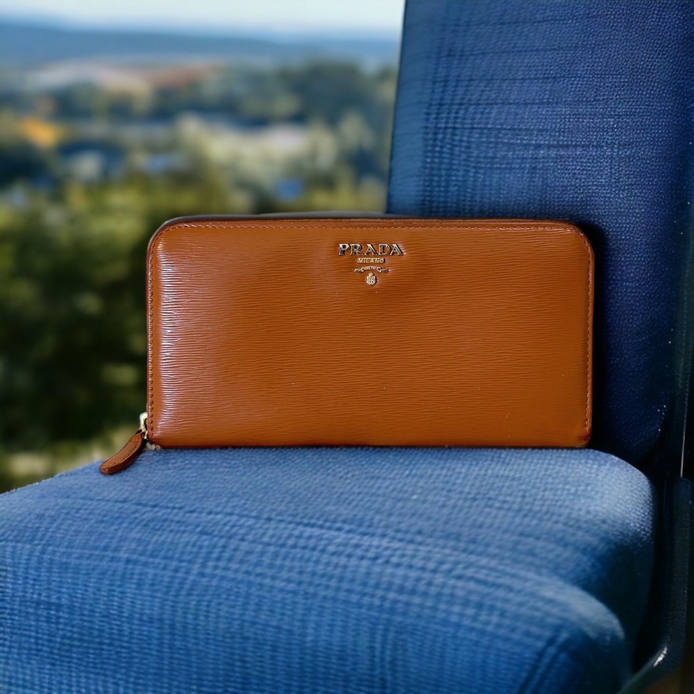 PRADA Safianno zip around full-size wallet in Caramel box/cards vitello #H76